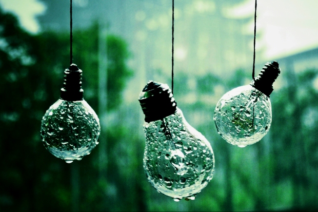 Rain-Scene-On-Bulbs.jpg
